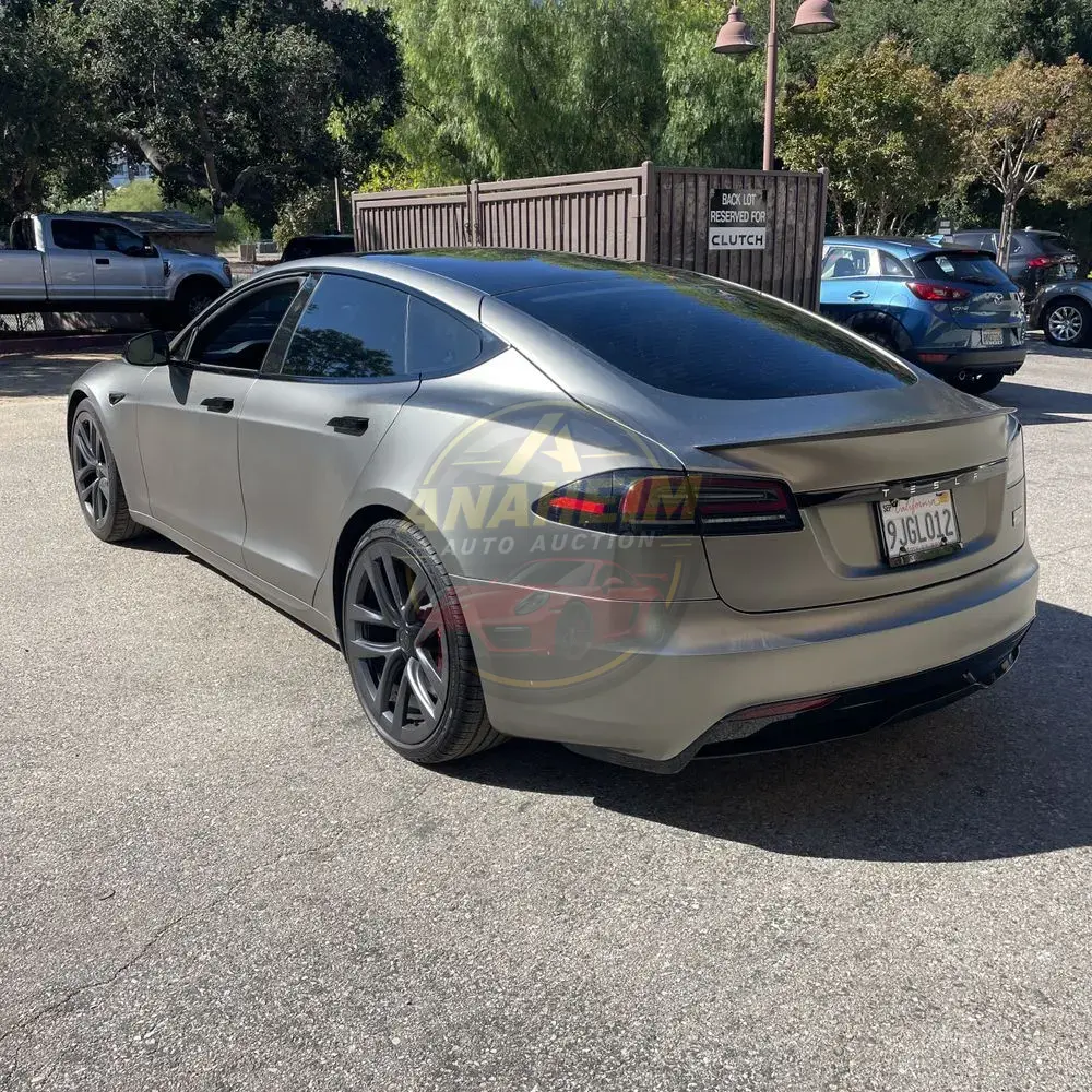 2023 Tesla Model S Plaid