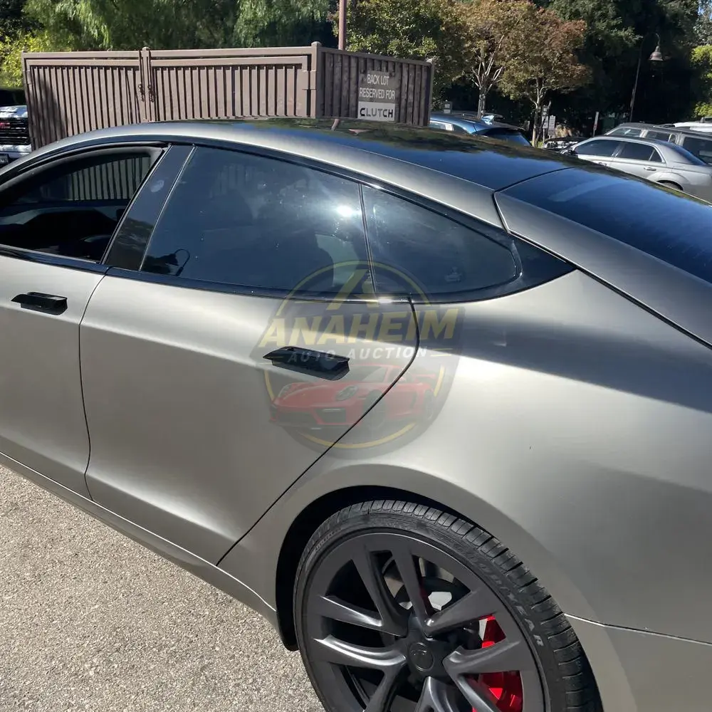 2023 Tesla Model S Plaid