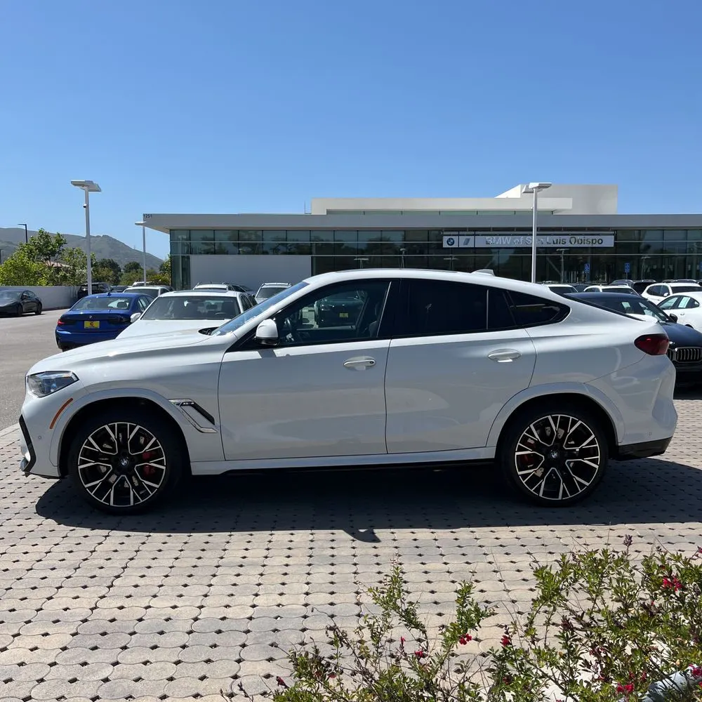 2022 BMW X6 M