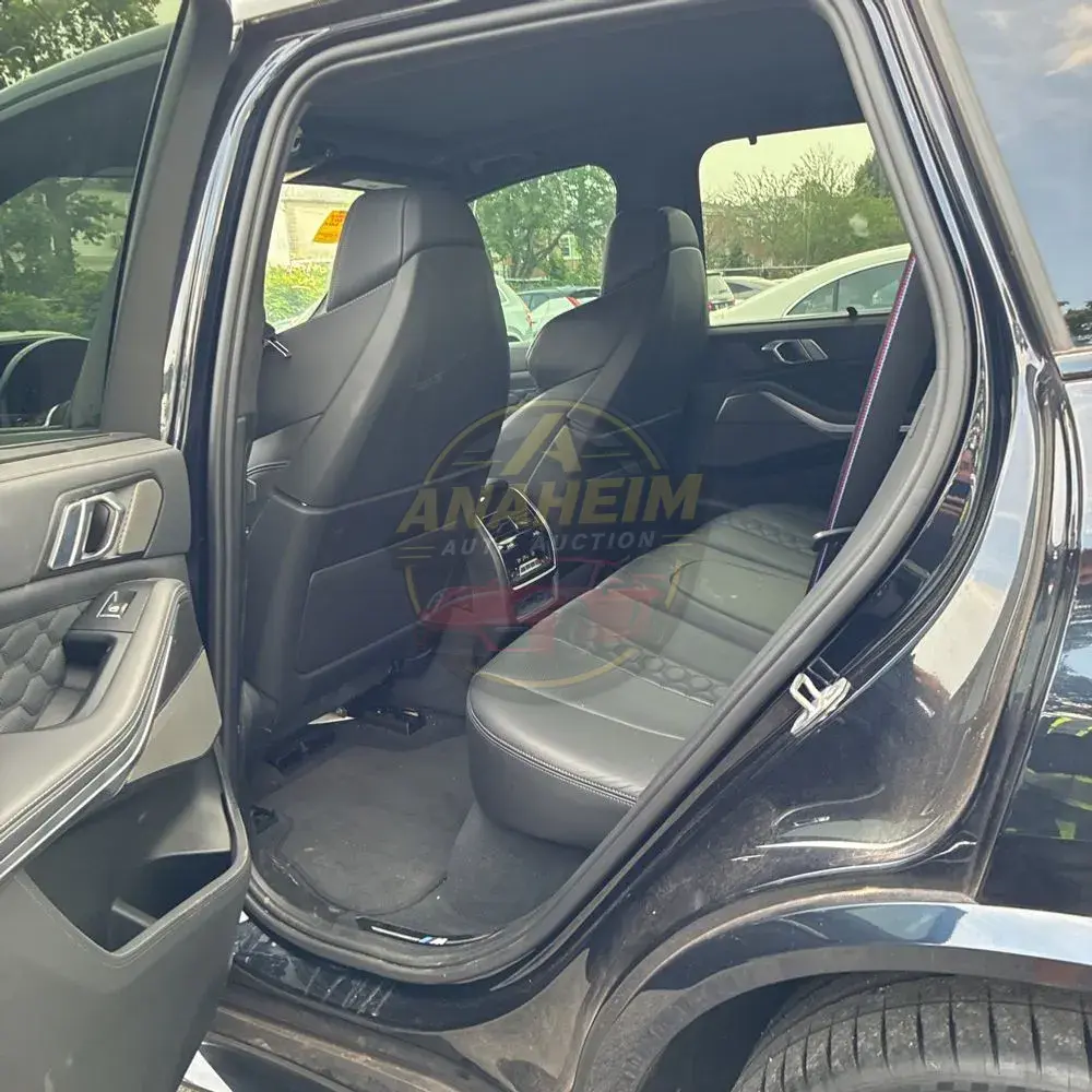 2023 BMW X5 M