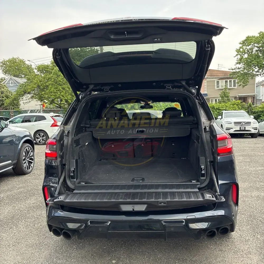 2023 BMW X5 M