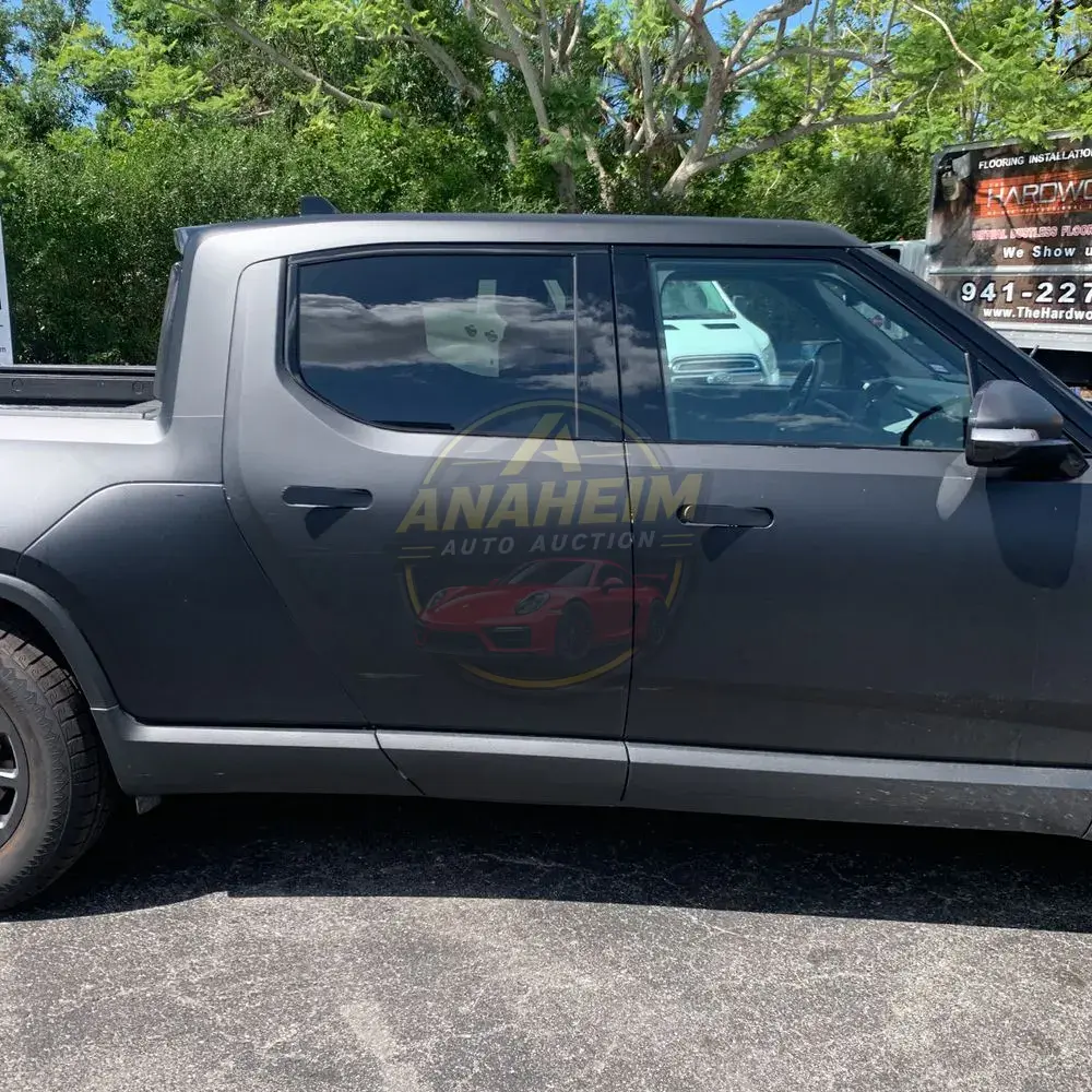 2022 Rivian R1T Adventure