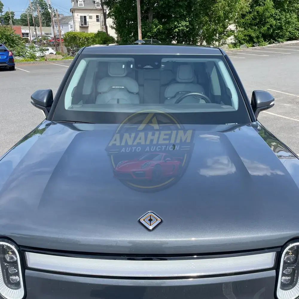 2023 Rivian R1T Adventure Quad-Motor
