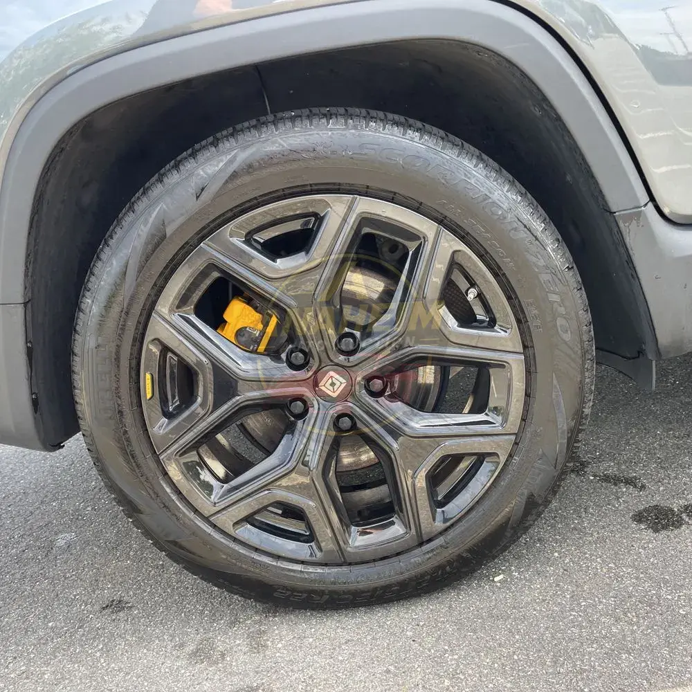 2023 Rivian R1T Adventure Quad-Motor