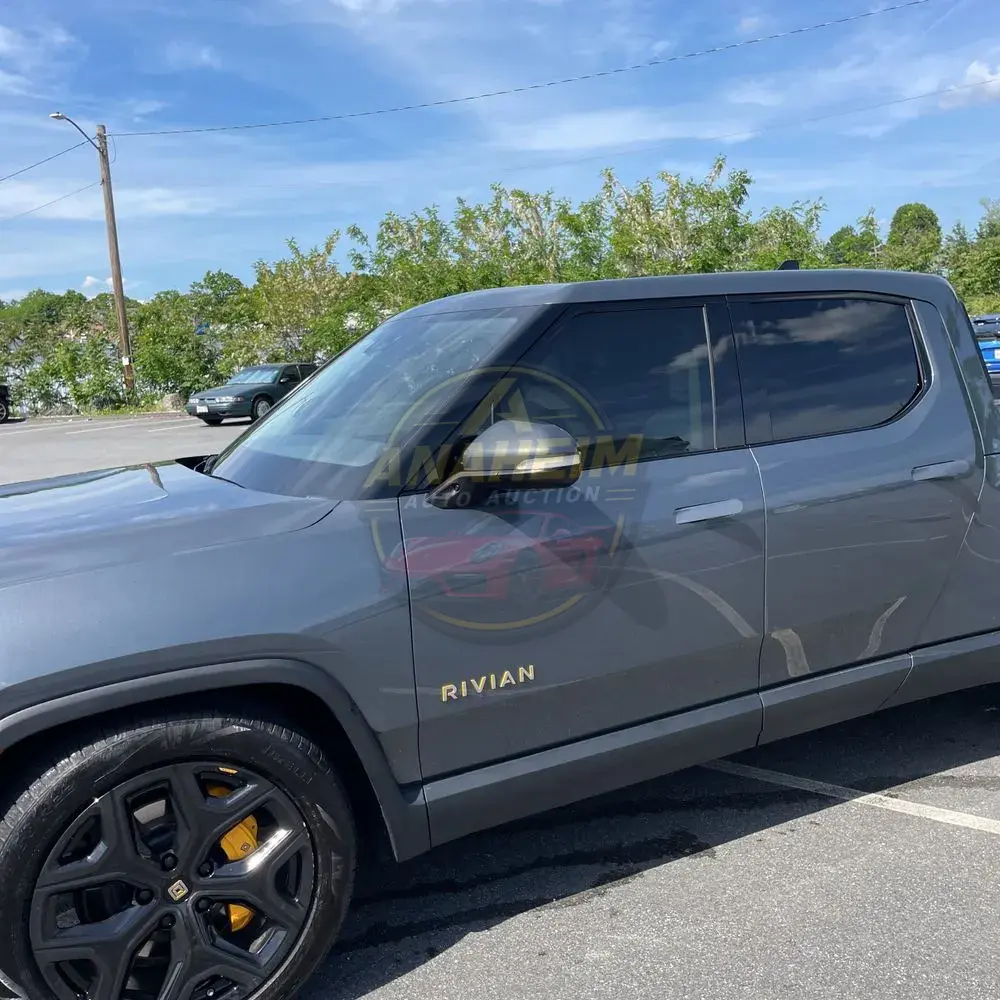 2023 Rivian R1T Adventure Quad-Motor