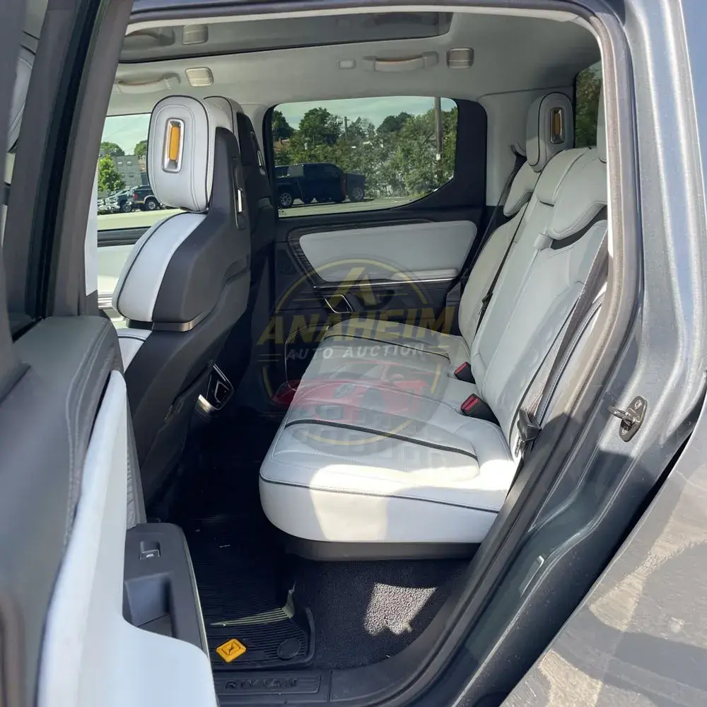 2023 Rivian R1T Adventure Quad-Motor