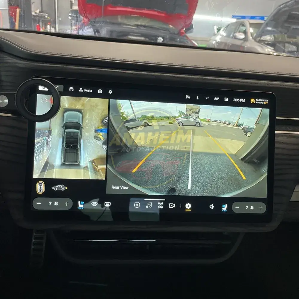 2023 Rivian R1T Adventure Quad-Motor