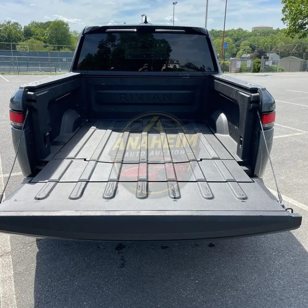 2023 Rivian R1T Adventure Quad-Motor