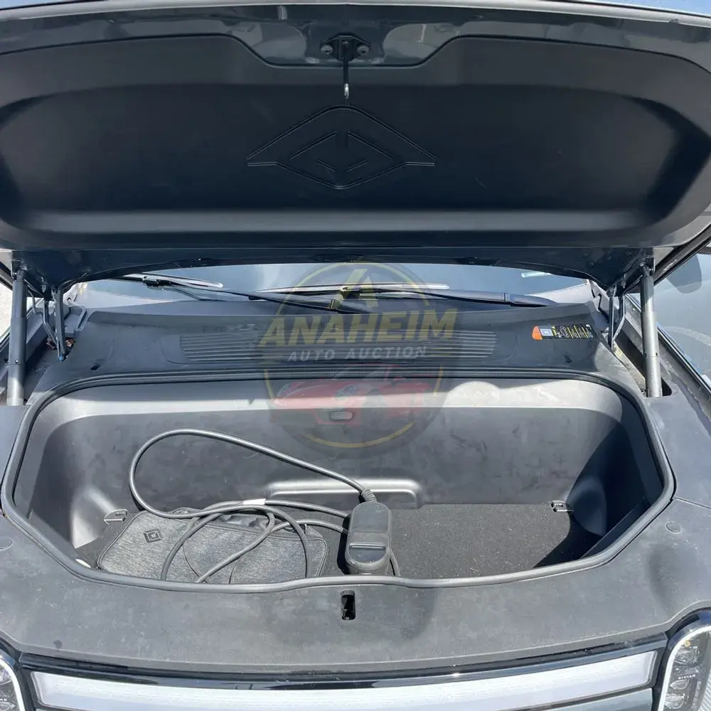 2023 Rivian R1T Adventure Quad-Motor