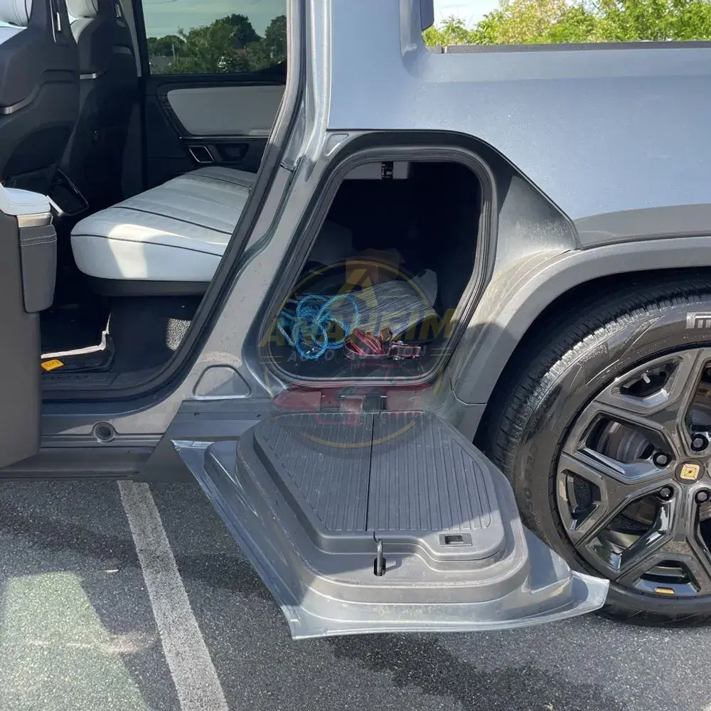 2023 Rivian R1T Adventure Quad-Motor