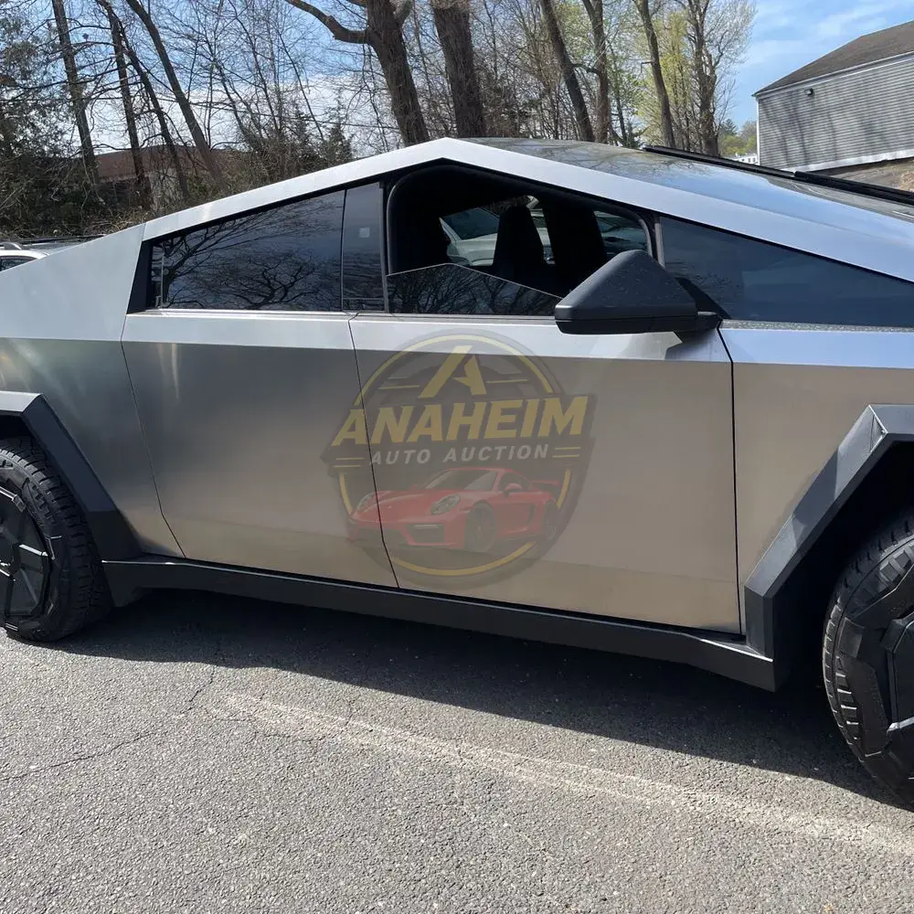 2024 Tesla Cybertruck Base