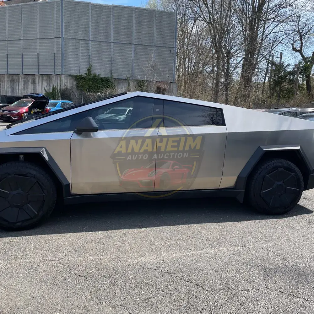 2024 Tesla Cybertruck Base