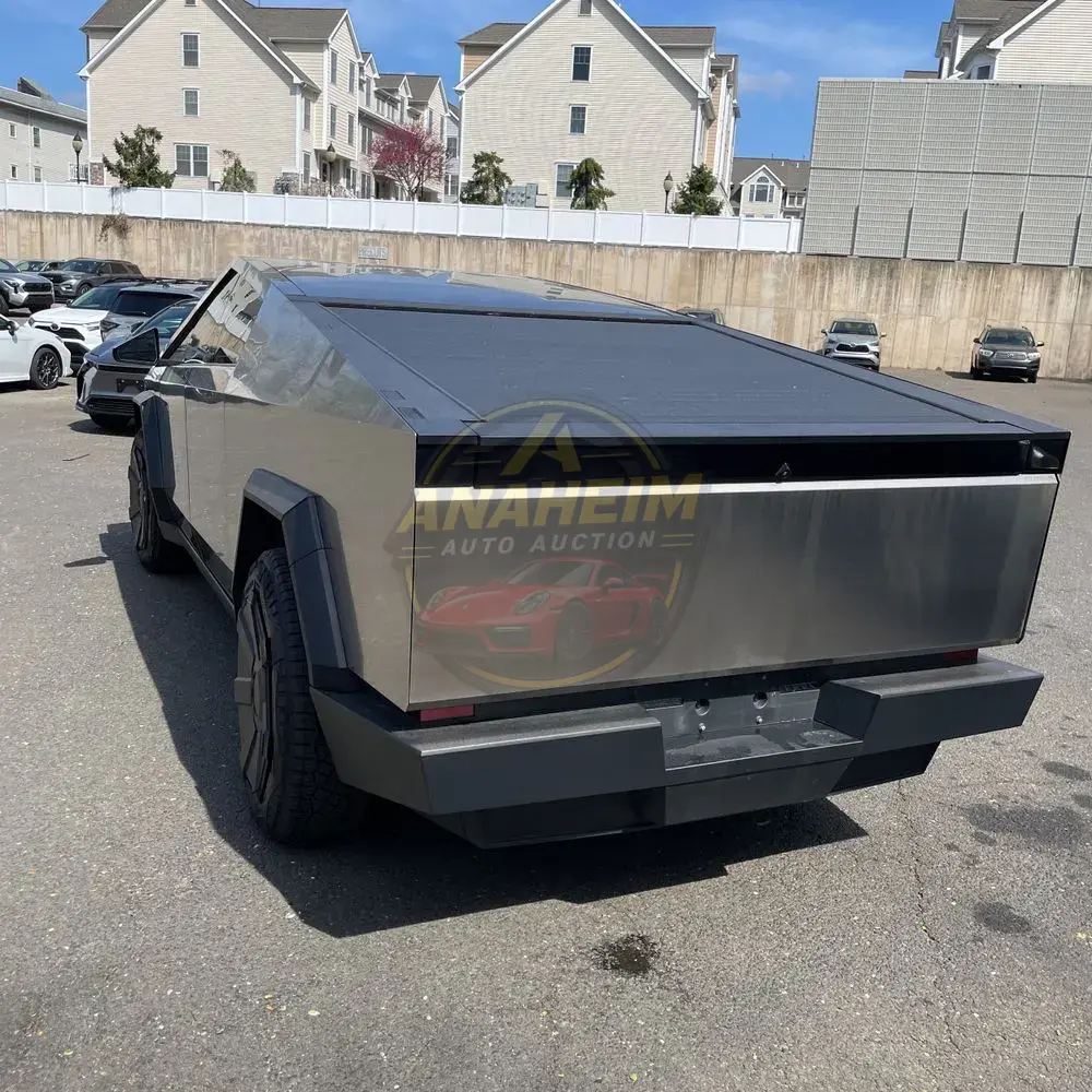 2024 Tesla Cybertruck Base