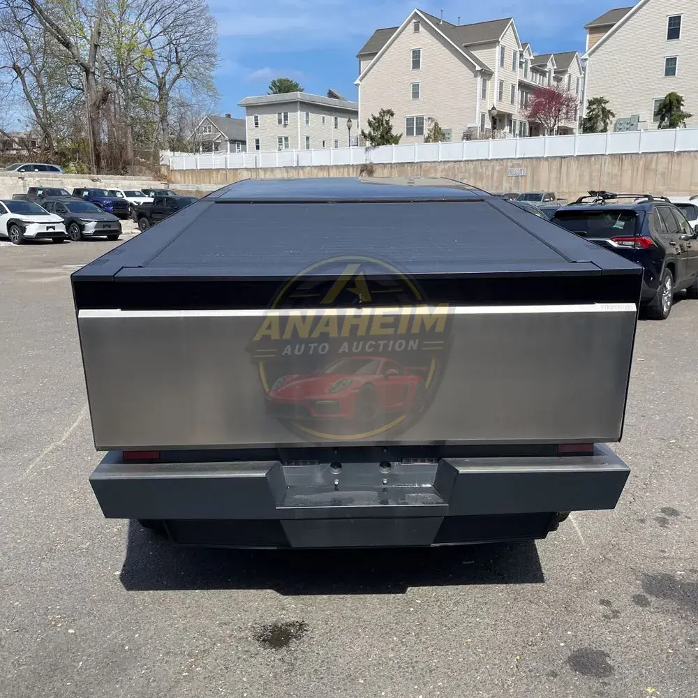 2024 Tesla Cybertruck Base