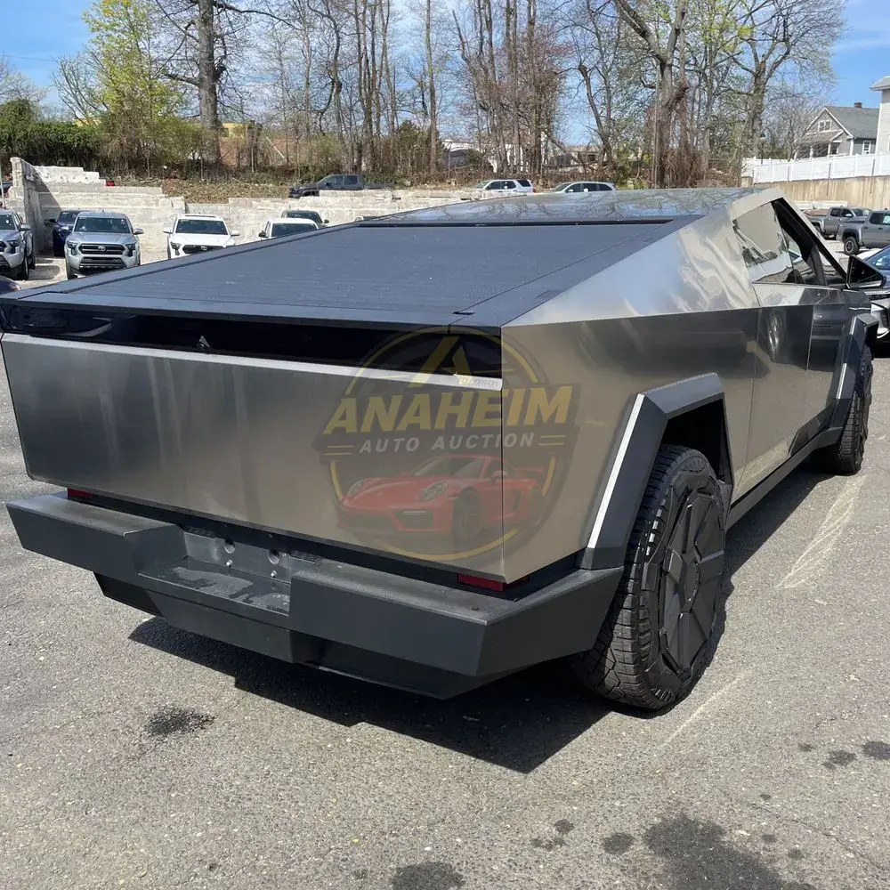 2024 Tesla Cybertruck Base