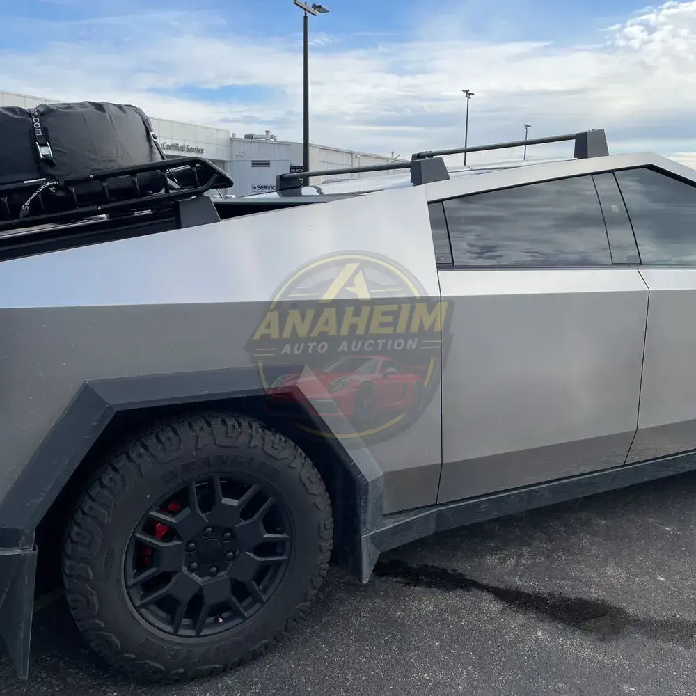2024 Tesla Cybertruck Base