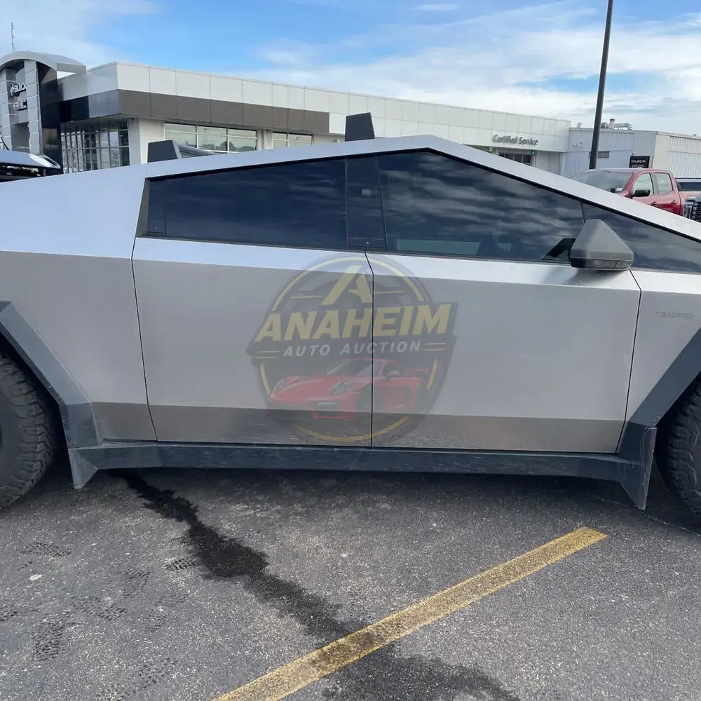 2024 Tesla Cybertruck Base