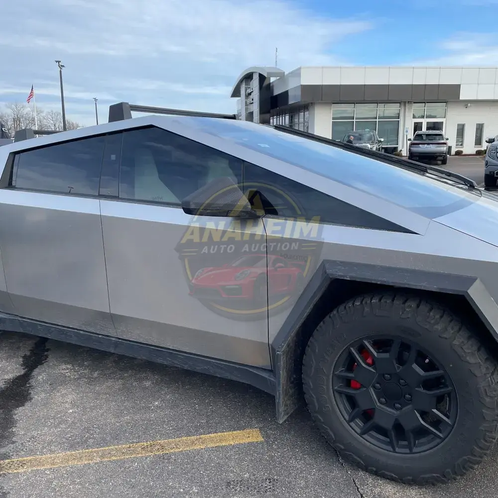 2024 Tesla Cybertruck Base
