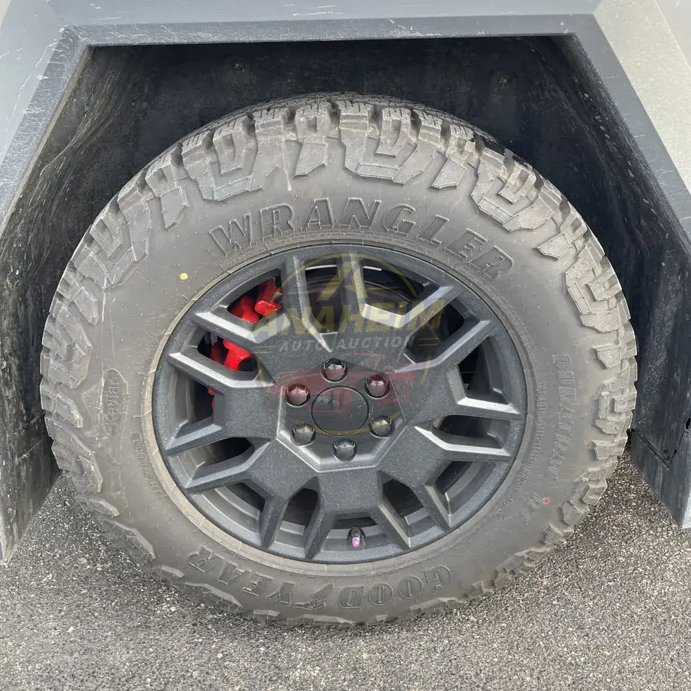 2024 Tesla Cybertruck Base