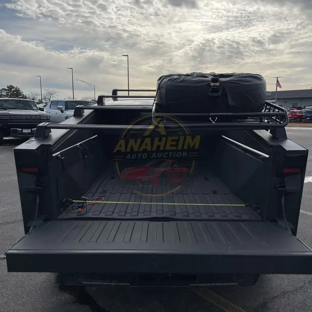 2024 Tesla Cybertruck Base