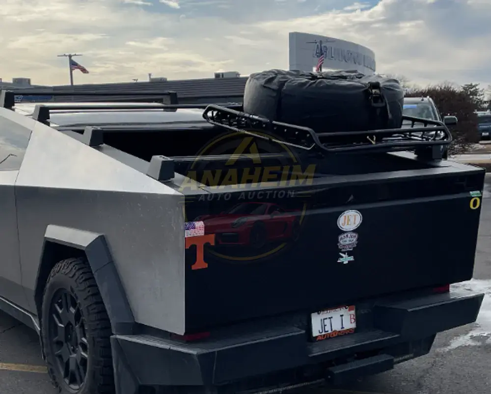 2024 Tesla Cybertruck Base