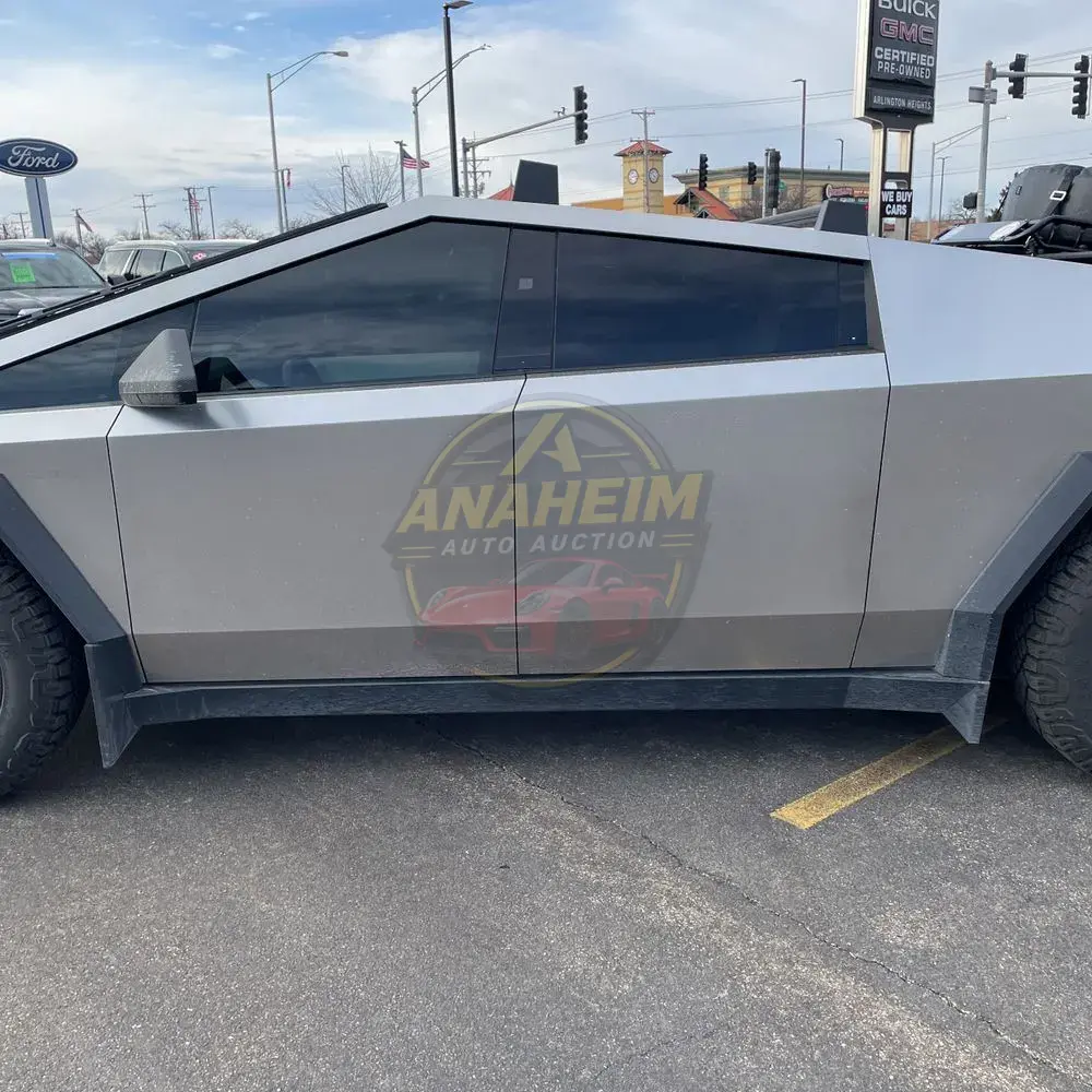 2024 Tesla Cybertruck Base