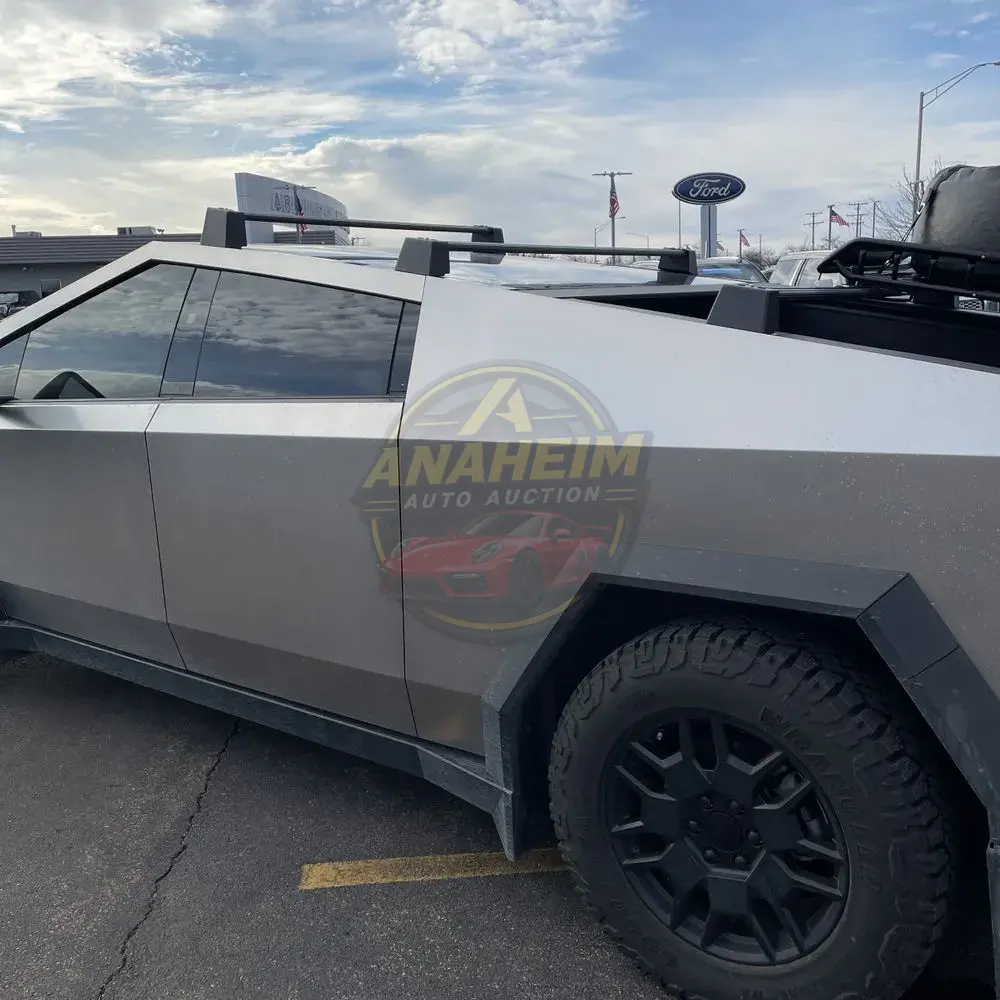 2024 Tesla Cybertruck Base