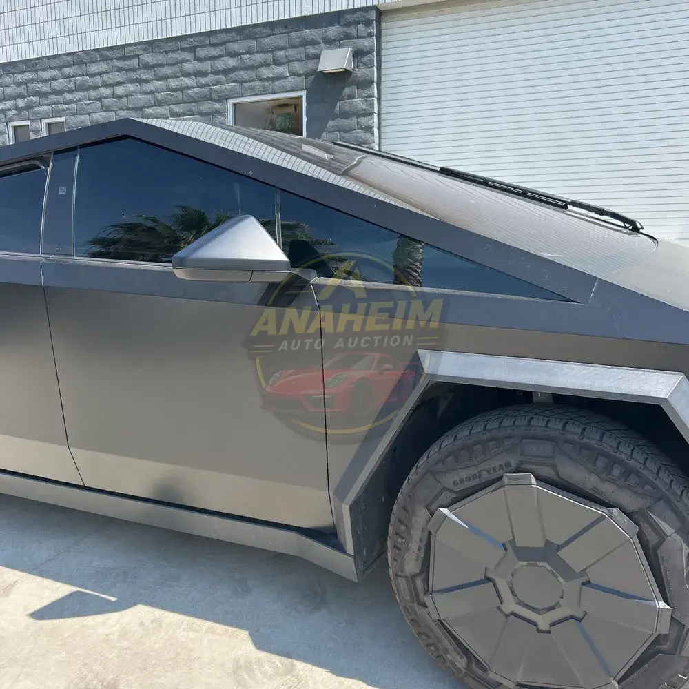 2024 Tesla Cybertruck Base