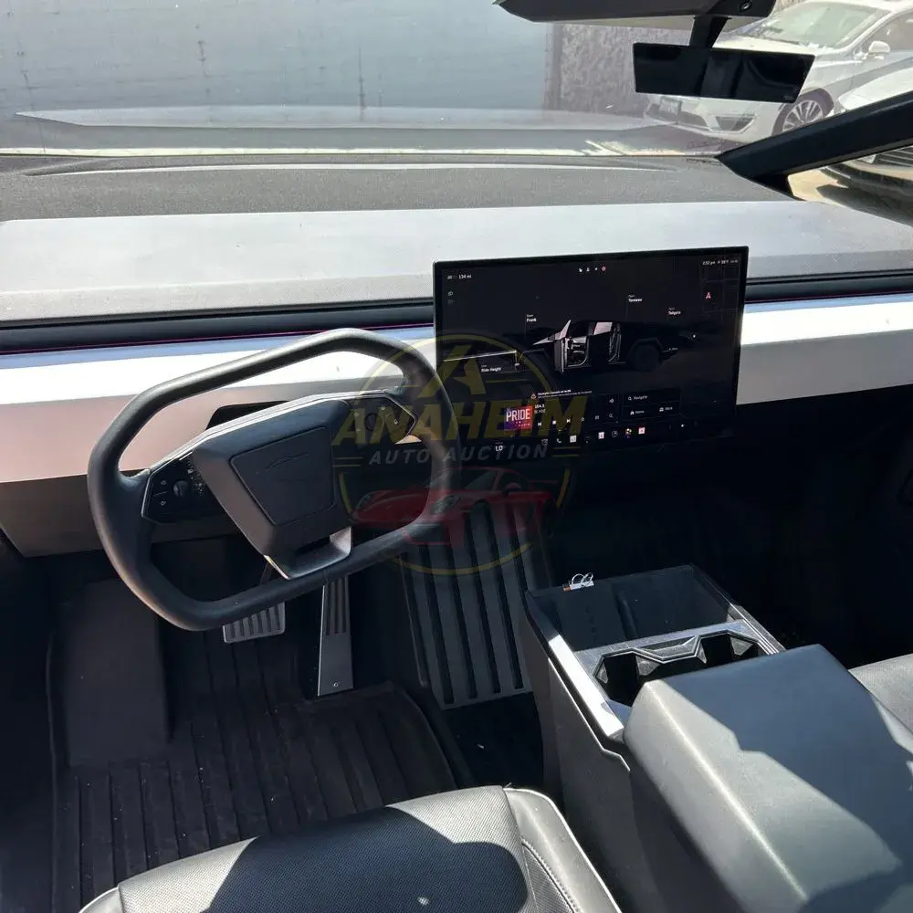 2024 Tesla Cybertruck Base