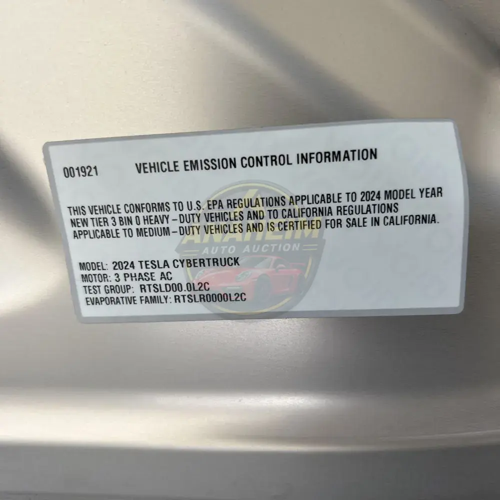 2024 Tesla Cybertruck Base