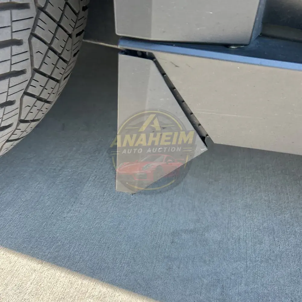 2024 Tesla Cybertruck Base