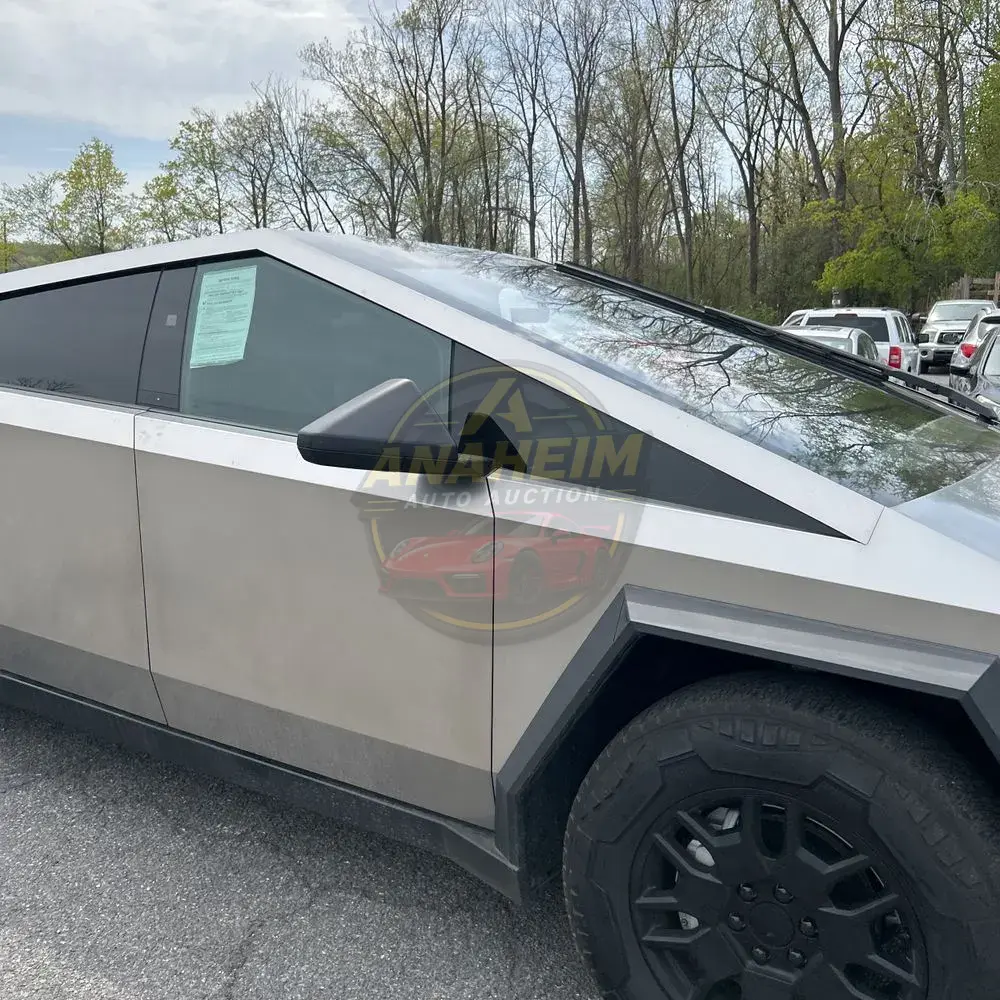 2024 Tesla Cybertruck Base