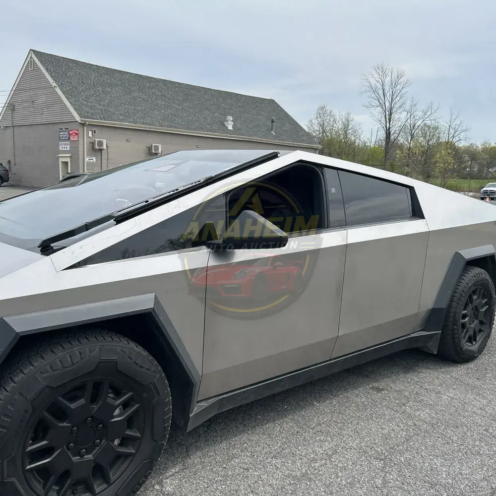 2024 Tesla Cybertruck Base