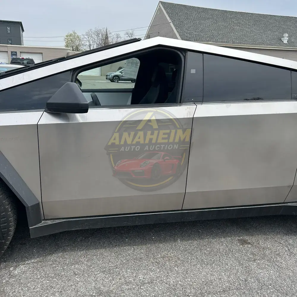 2024 Tesla Cybertruck Base