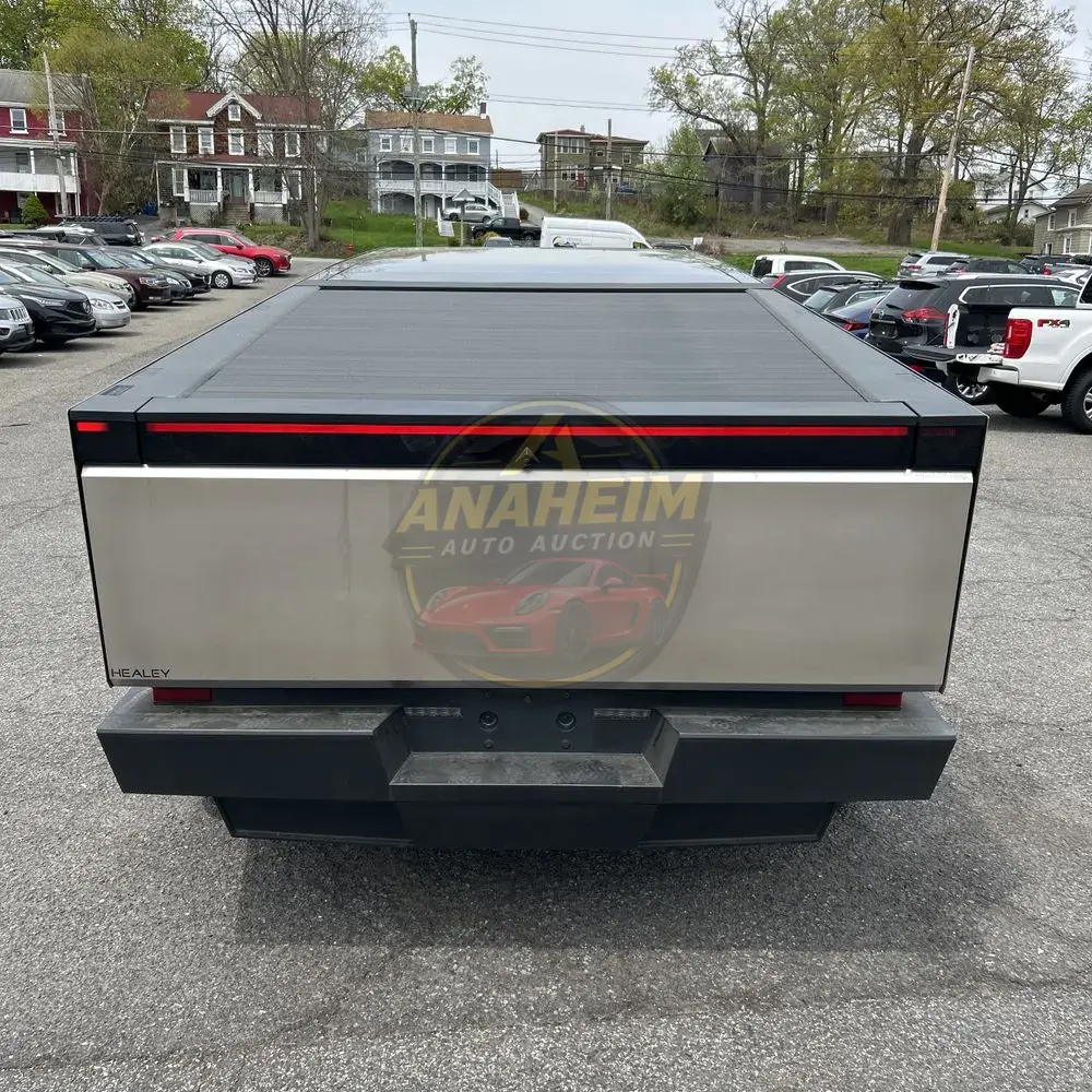 2024 Tesla Cybertruck Base
