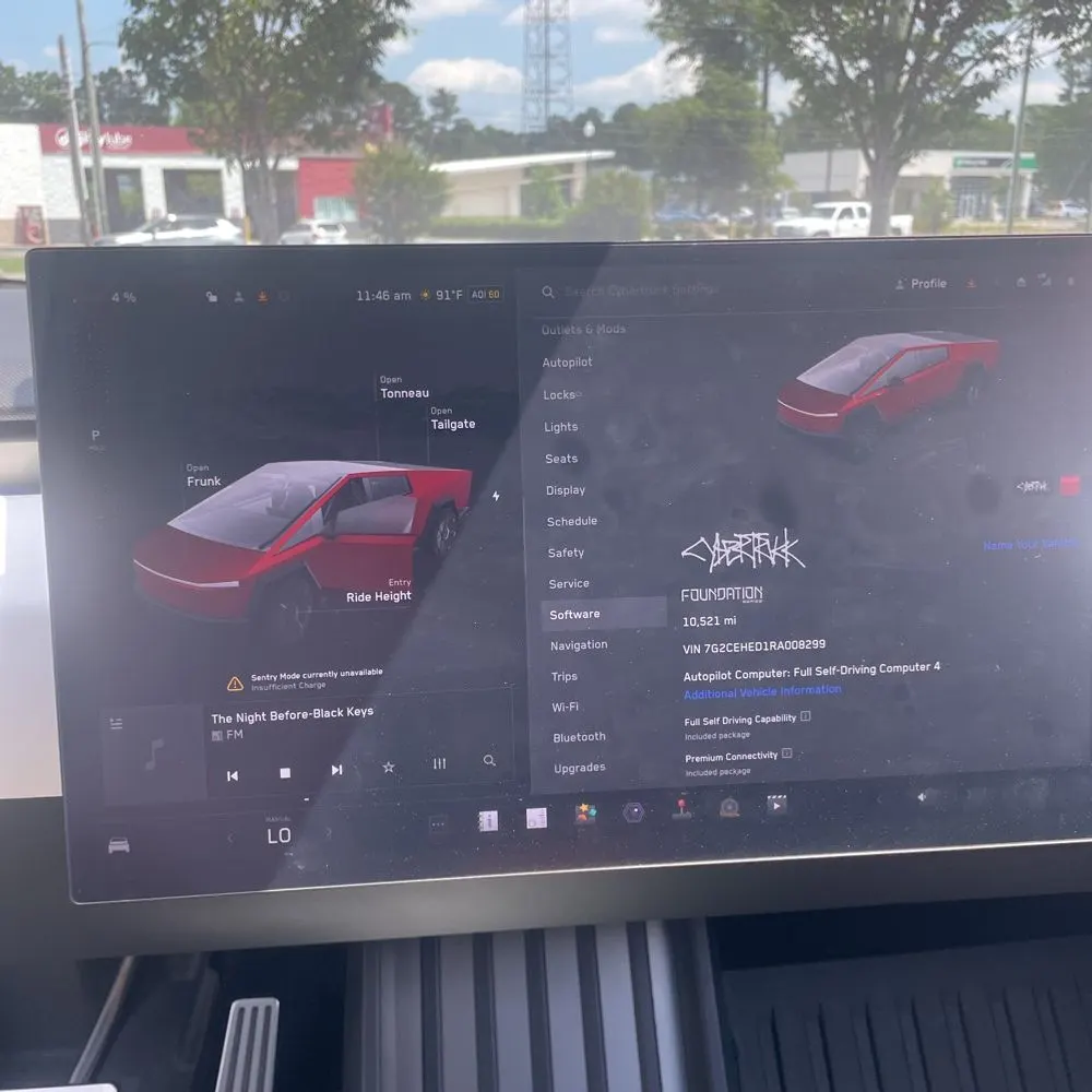 2024 Tesla Cybertruck Base