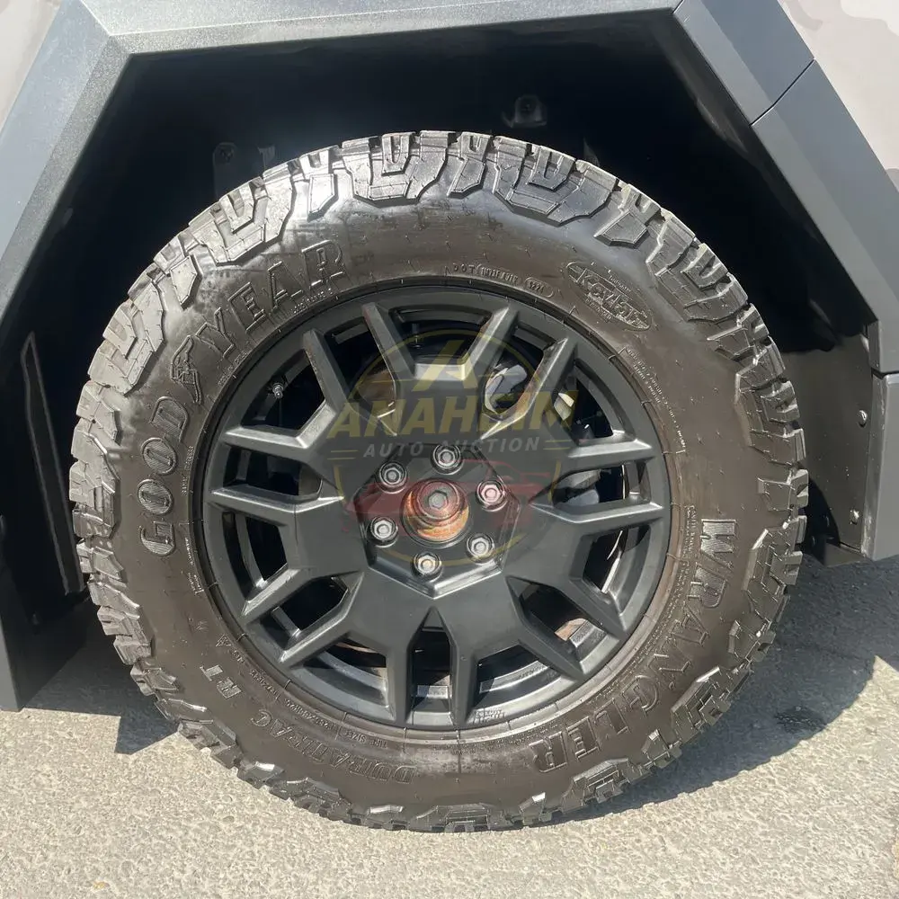 2024 Tesla Cybertruck Base