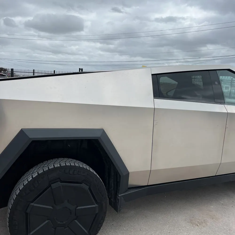 2024 Tesla Cybertruck Base