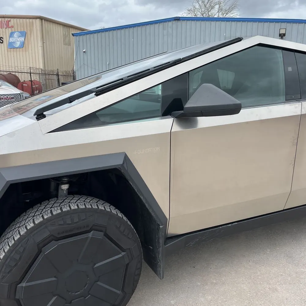 2024 Tesla Cybertruck Base