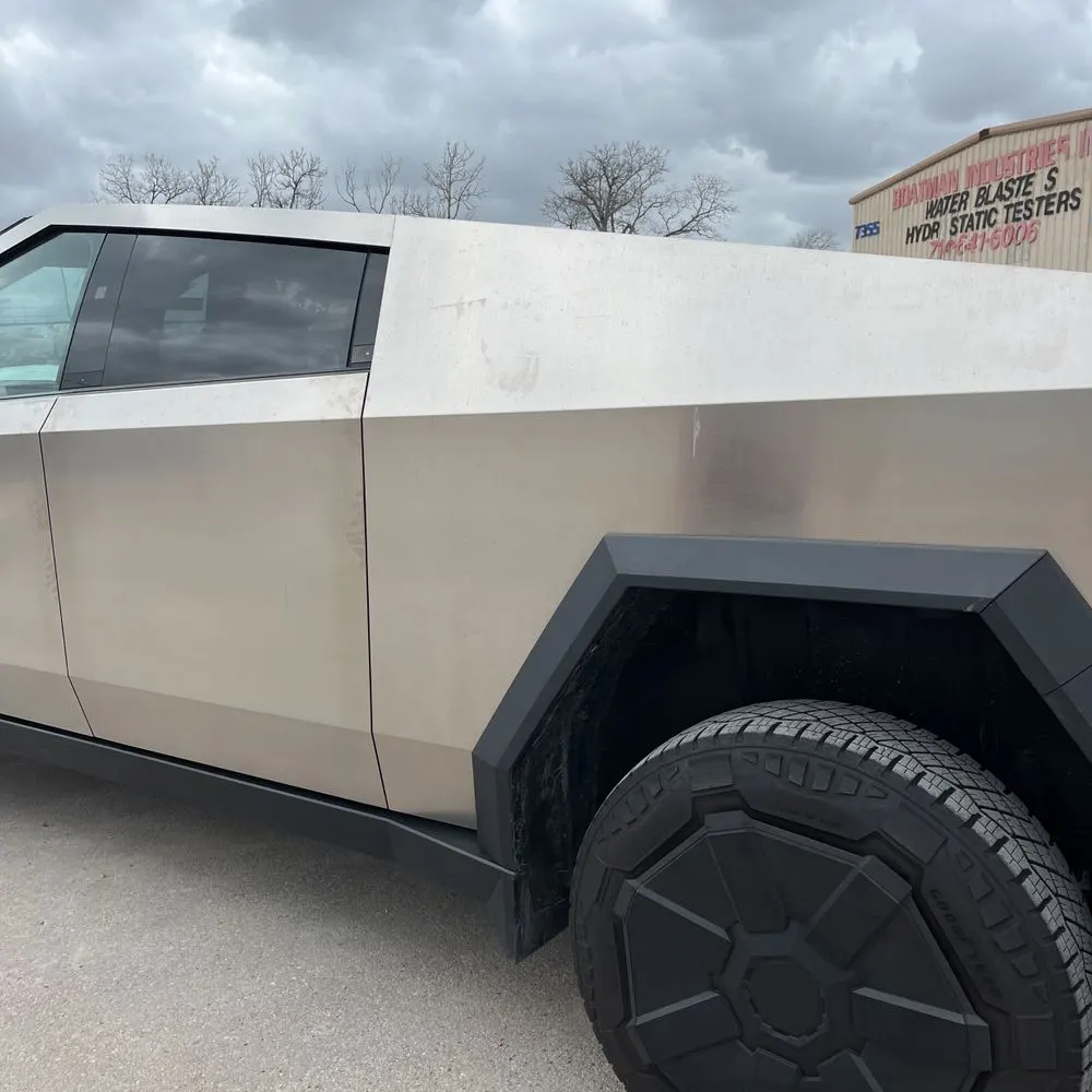 2024 Tesla Cybertruck Base
