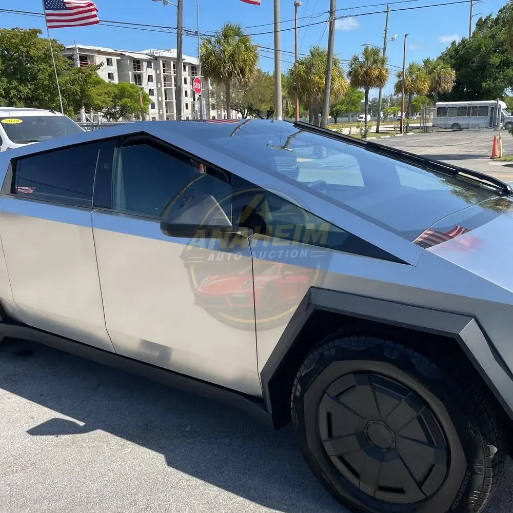 2024 Tesla Cybertruck Base