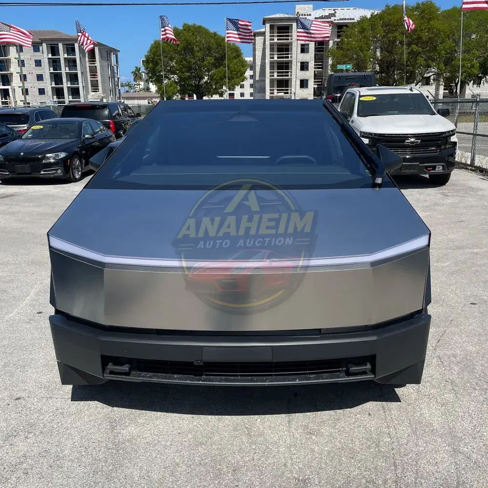 2024 Tesla Cybertruck Base