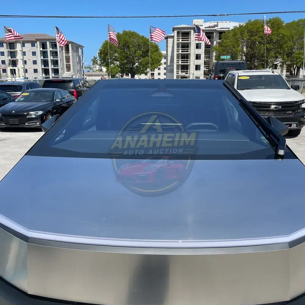 2024 Tesla Cybertruck Base