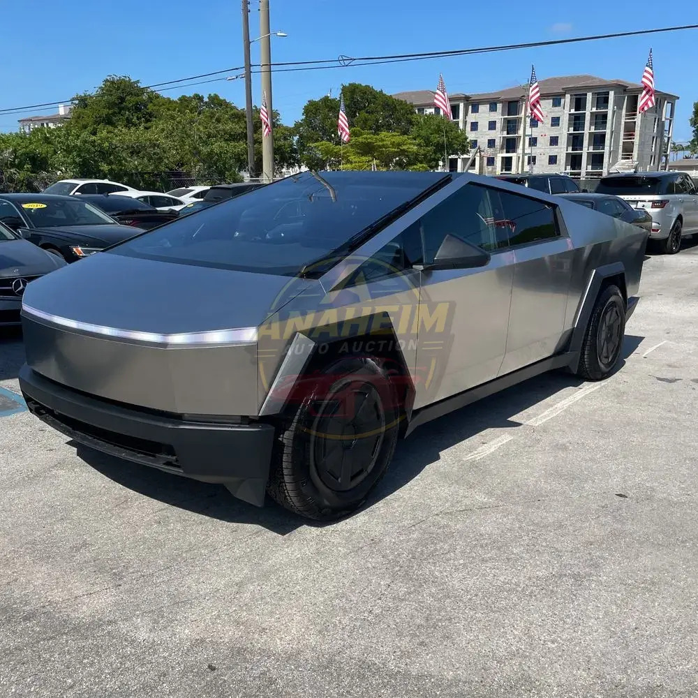 2024 Tesla Cybertruck Base