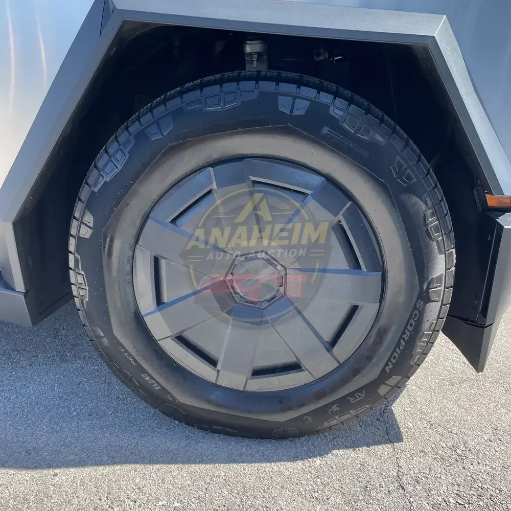 2024 Tesla Cybertruck Base