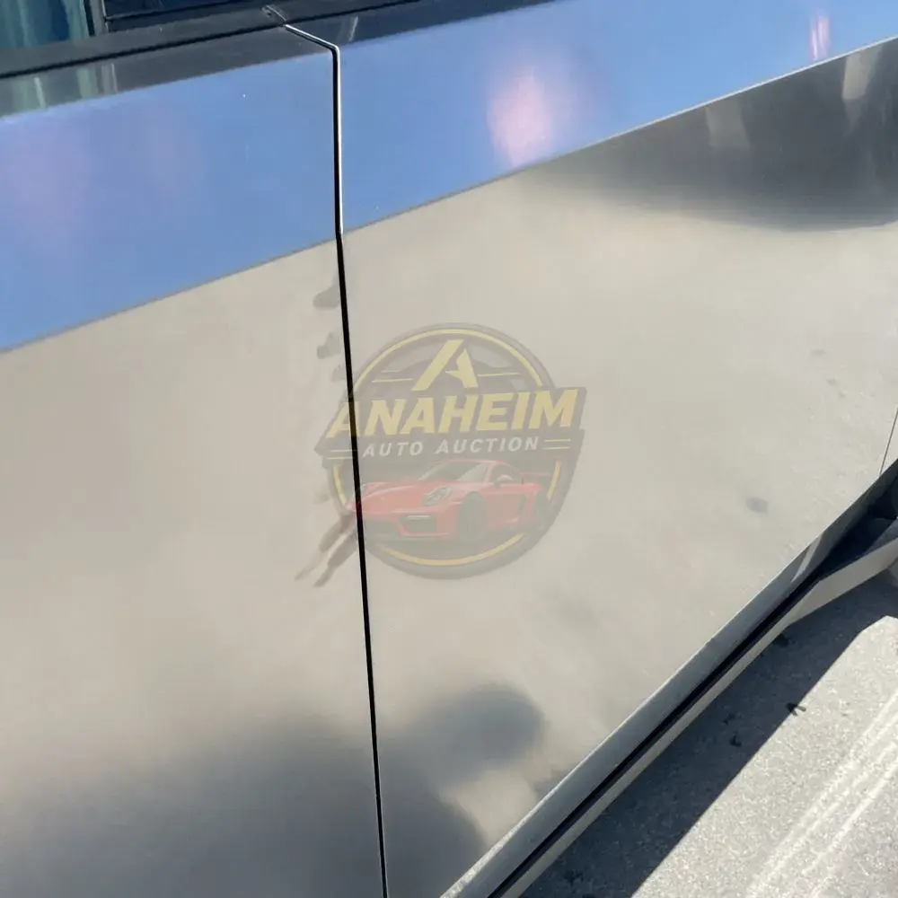 2024 Tesla Cybertruck Base