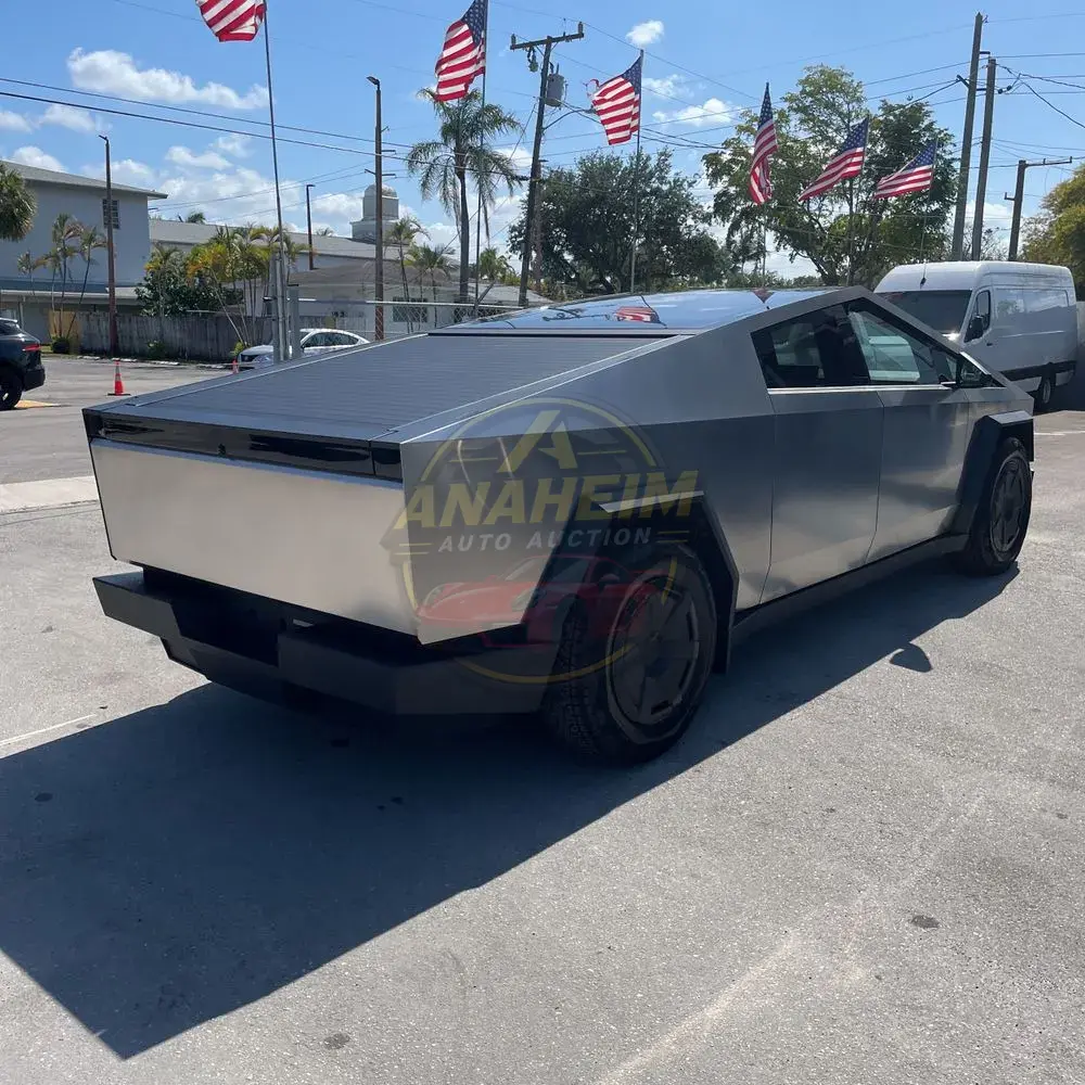 2024 Tesla Cybertruck Base