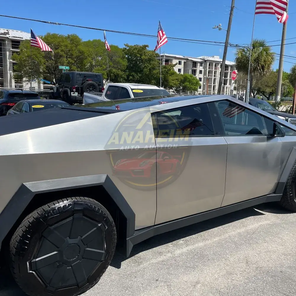 2024 Tesla Cybertruck Base