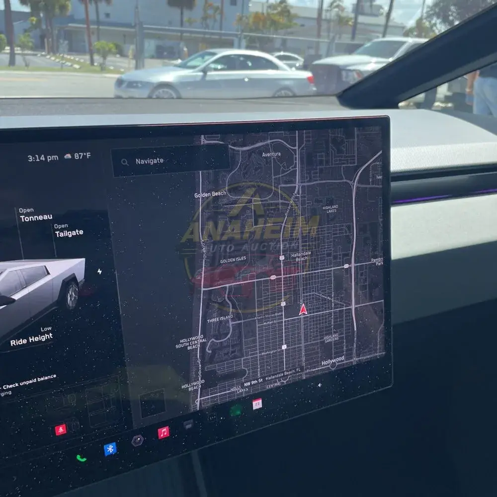 2024 Tesla Cybertruck Base