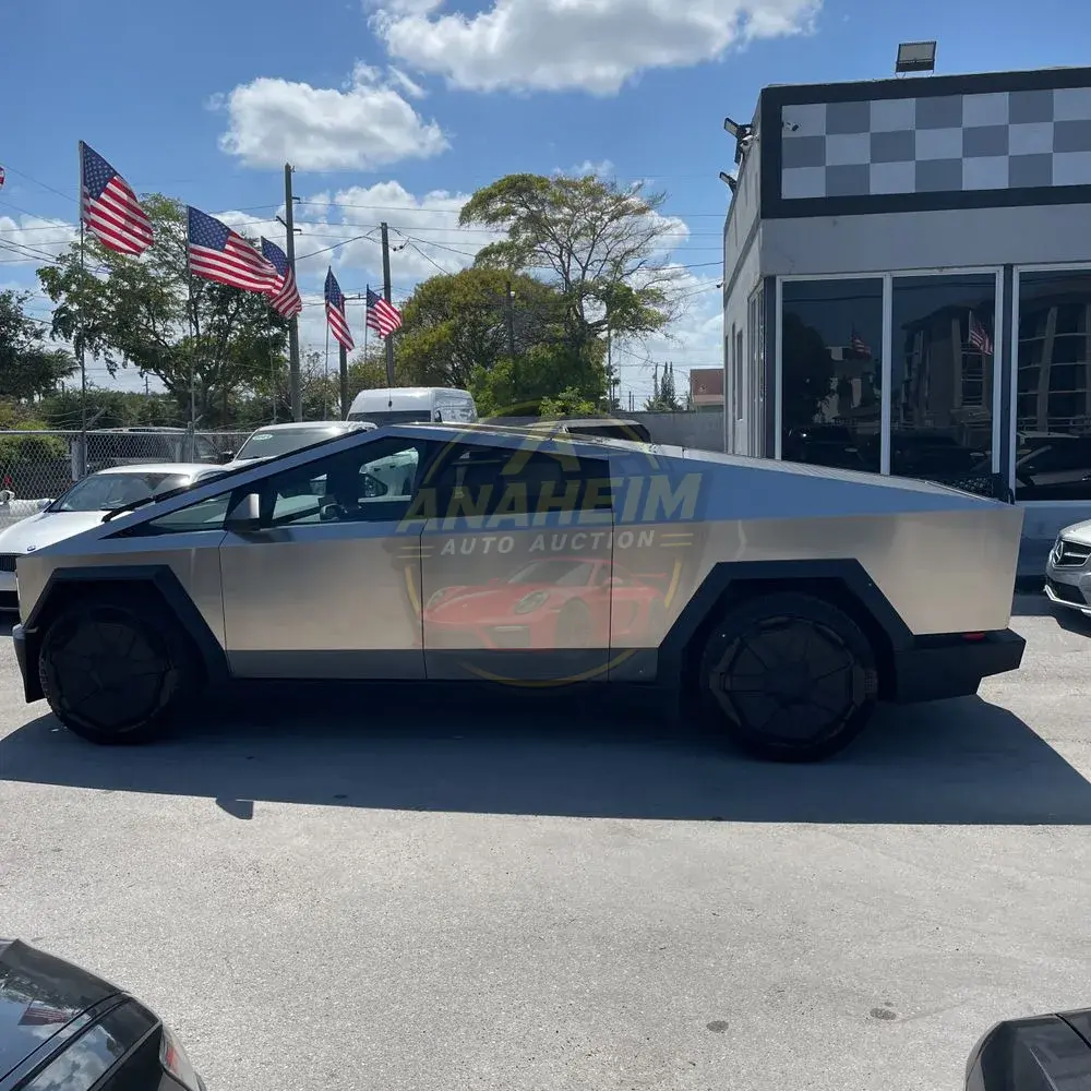 2024 Tesla Cybertruck Base